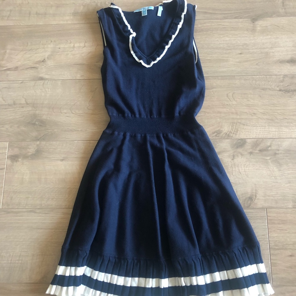 Draper James V Neck Knit Dress Stripe Hem Size XS